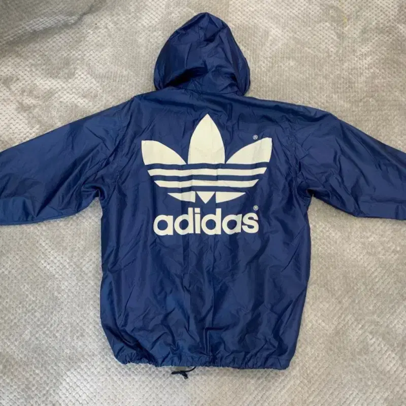 M-L ADIDAS 아디다스 올드스쿨 자켓 A00715